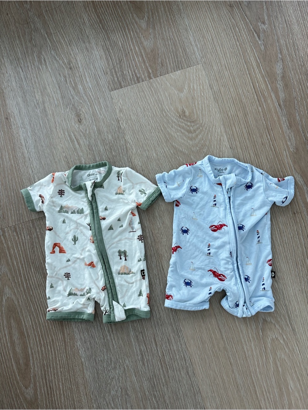 Bundle of 2 zippered shortall romper kyte baby NB (NEW)